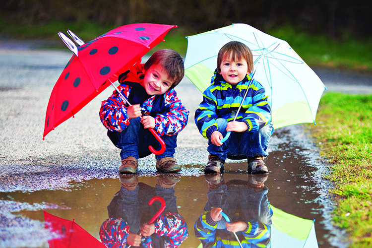 Rainy Day Activities: Fun Things to do when it Rains - EuroSchool